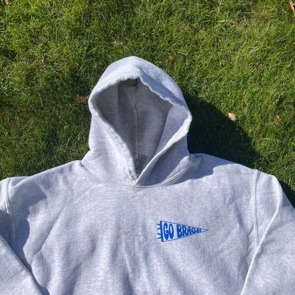 University of Notre Dame Ryan Hall hoodie - Picture 2 of 6